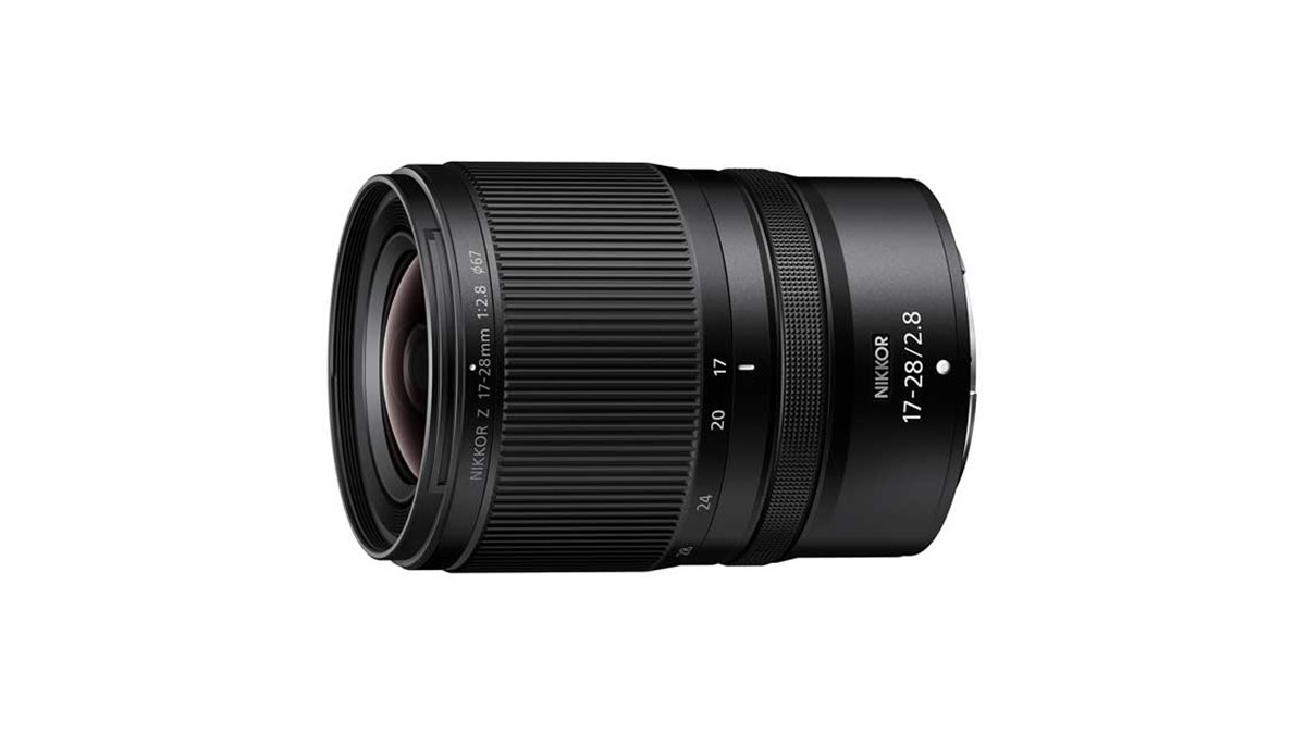 ニコン、超広角ズームレンズ「NIKKOR Z 17-28mm f/2.8」を10/28