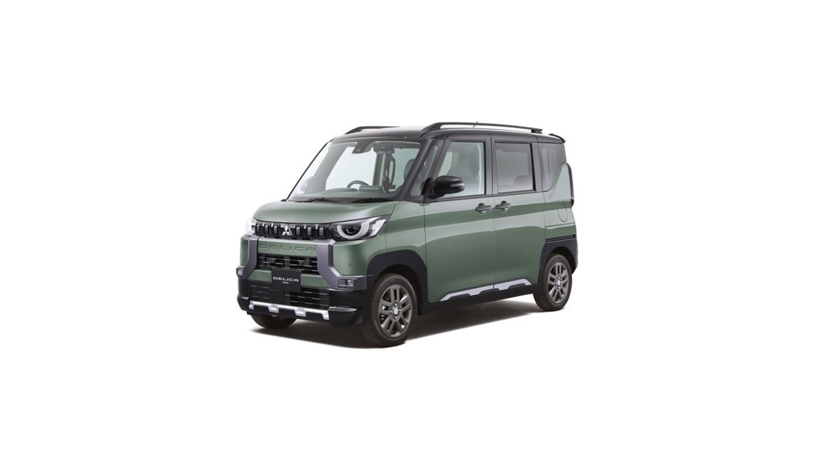 三菱が新型軽自動車「デリカミニ」を初公開【東京オートサロン2023