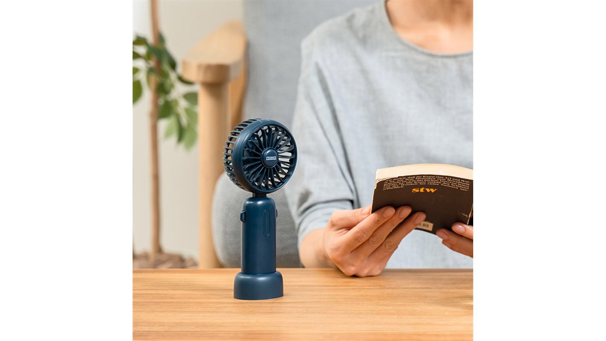 【ほぼ新品】多機能ブレードレスファン(多機能扇風機) PRISMATE、手持ち/卓上/アロマの3WAYで使えるポータブル扇風機「PR