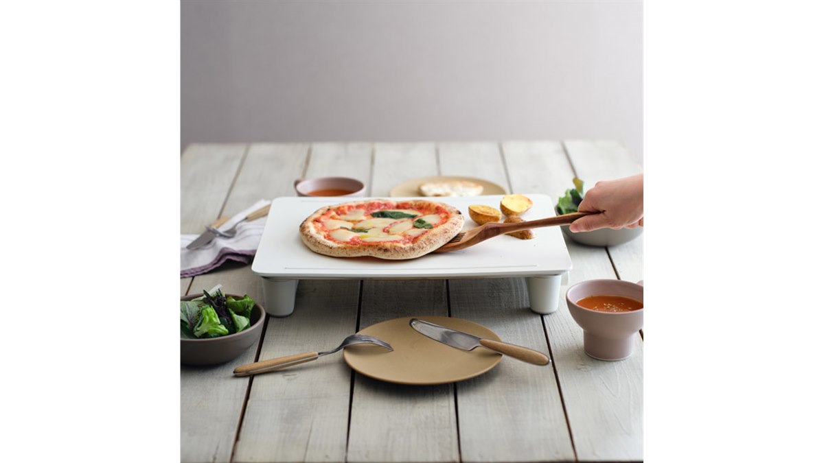 abien、未来型ホットプレート「MAGIC GRILL（2022モデル）」に新色