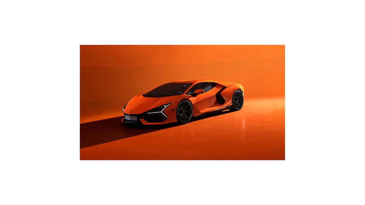 ランボルギーニの新たなフラッグシップ「Revuelto（レヴエルト）」が