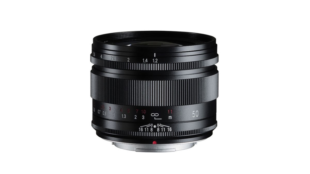 コシナ、 富士フイルムXマウント用中望遠レンズ「NOKTON 50mm F1.2