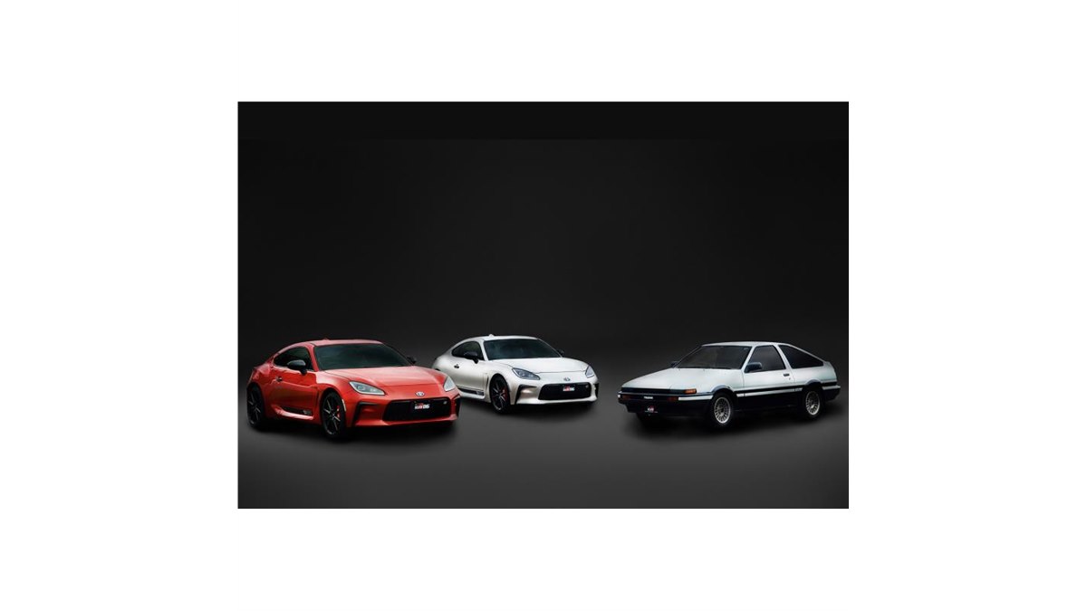 トヨタ08675-0AZ24(d)2023年9月更新履歴有り トヨタ08675-0BD35(c)2025年8月最新更新済み トヨタ 08675-0ZD60 地図更新