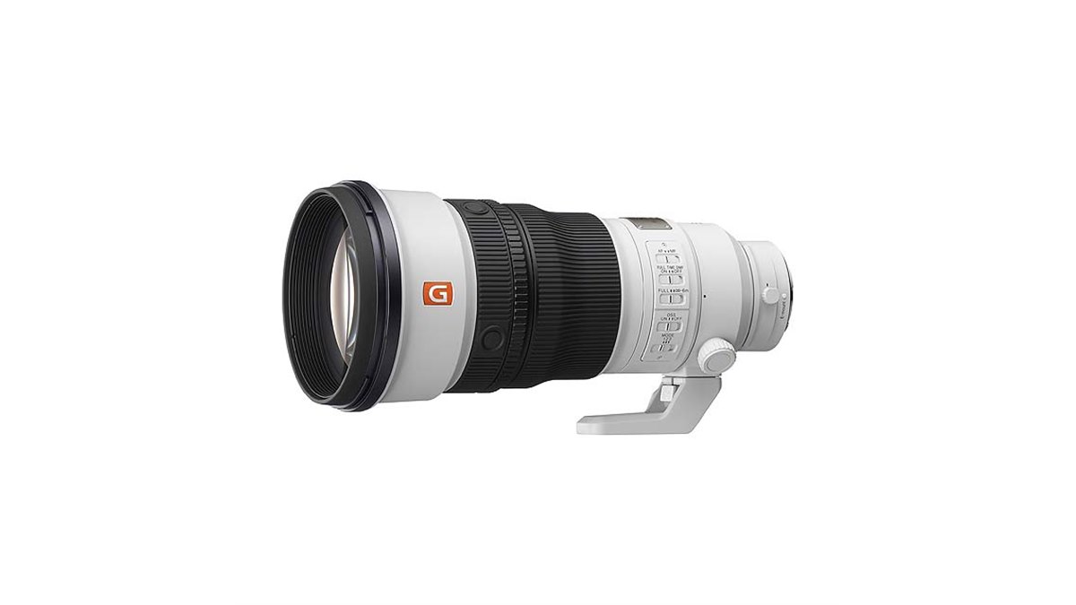 【新品同様】 FE 300mm F2.8 GM OSS ソニー、1470gの大口径望遠単焦点レンズ「FE 300mm F2.8 GM OSS