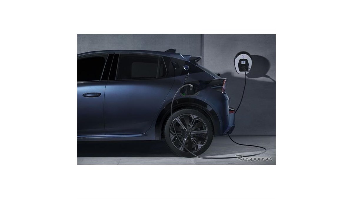 ランチア『イプシロン』新型、航続403kmのEVに 2月14日発表