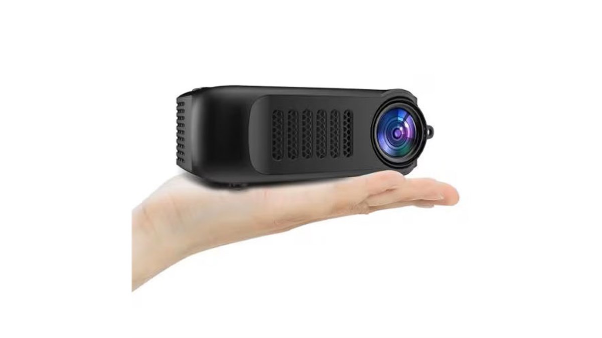 天井に映せる手のひらサイズミニプロジェクター 手のひらサイズ。どこでもシアターになるDLP式小型