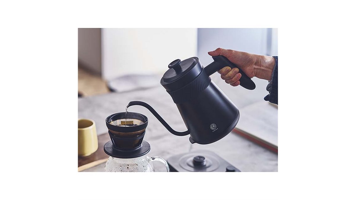 Cores、注ぎやすい電気ケトル「フリータイムケトル C380」を本日5月1日