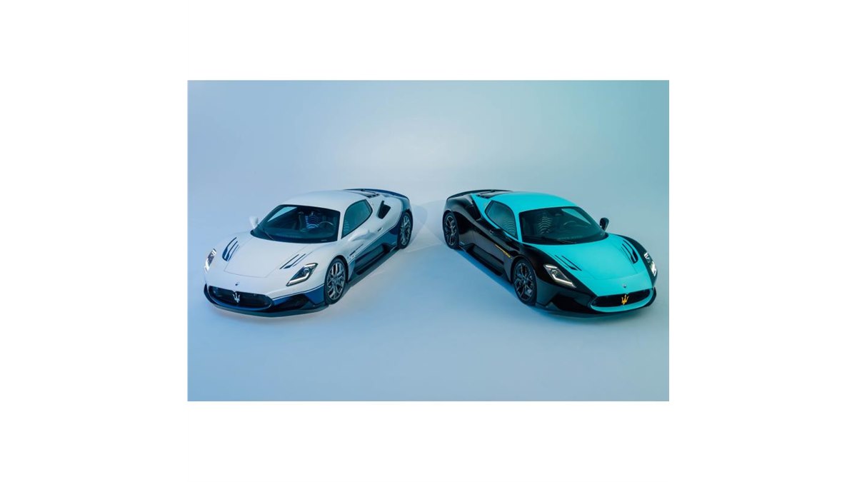 【超美品】未使用 サンデーvsマガジン コータロー 赤サインと銀サイン2枚セット コータローまかりとおる渡瀬 麻由美&鹿斗典善 レア作者サインカード