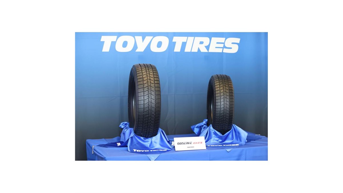 ☆215/45R18 トーヨー オブザーブGIZ2☆4本セット 2020年 冬