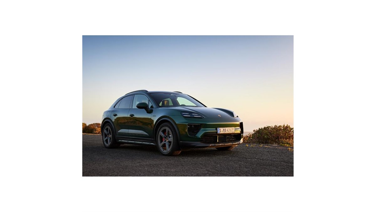 ポルシェジャパンがフル電動SUV「マカン」の価格を発表 予約注文