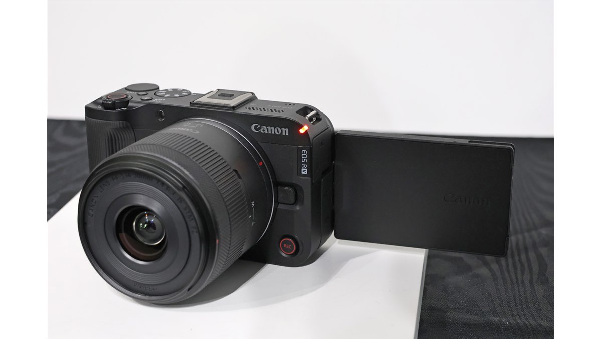 キヤノン、動画性能を重視した「EOS R50 V」を5/30に発売決定 - 価格.com