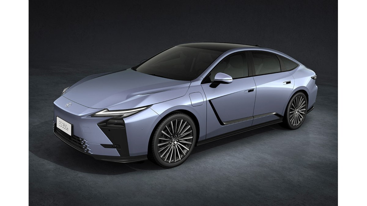 電動乗用　ニューレクサス Amazon.co.jp: 電動乗用カー 乗用ラジコン レクサス（LEXUS
