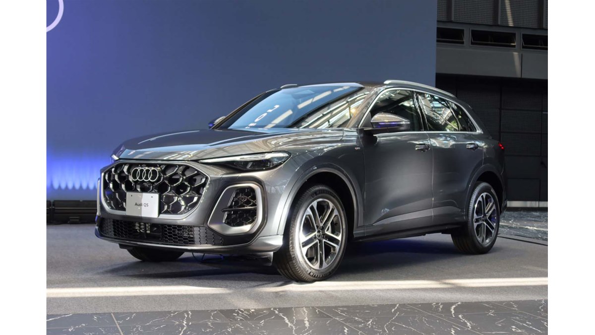 アウディが新型「Q5」「Q5スポーツバック」を発売 導入記念の限定