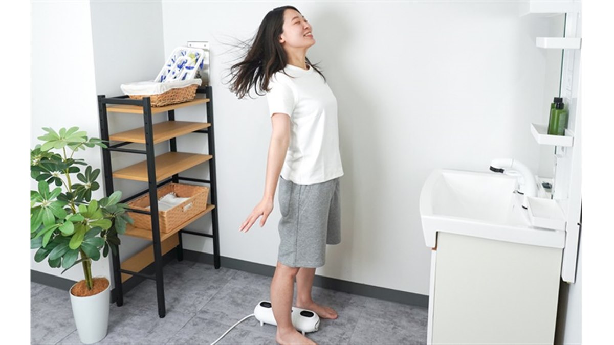お風呂上がりの暑さをしのぐのにナイスな扇風機「またせん」に