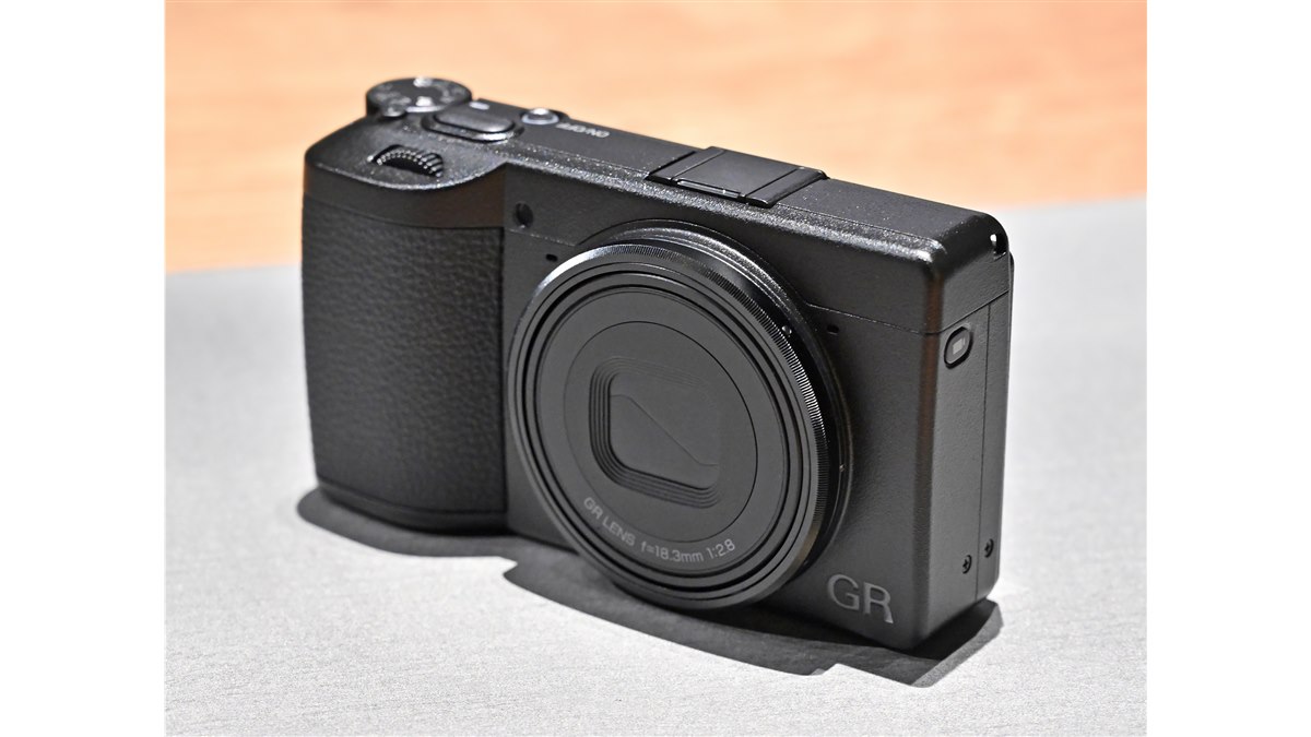RICH GR デジタルカメラⅣ ハイエンドコンパクトデジタルカメラ「RICOH GR IV」の開発
