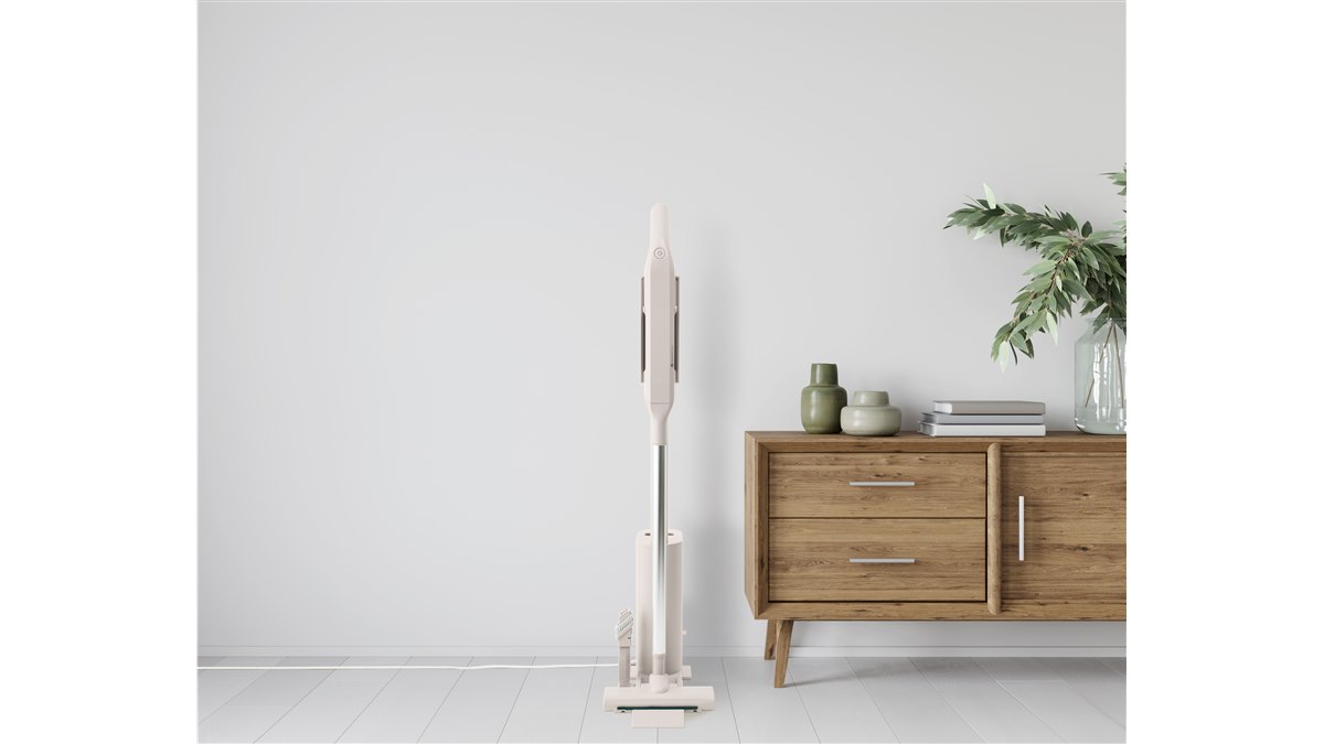 CCP、集塵ステーションがセットになった約1.1kgの「ステーション極軽