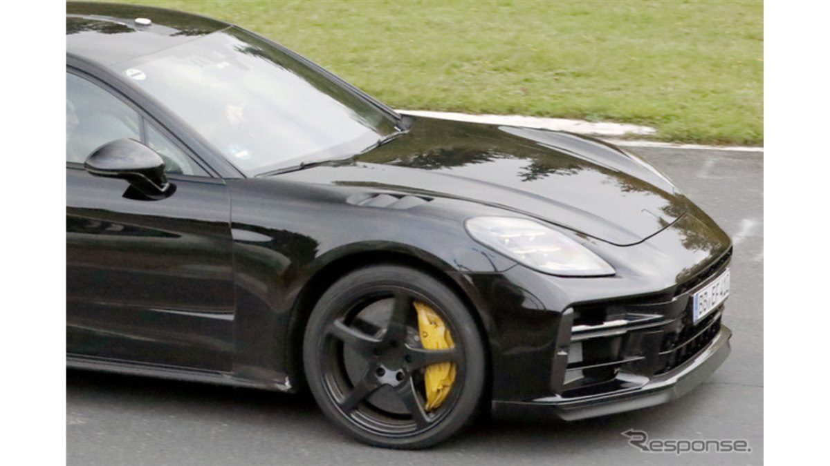 パナメーラ初の「ターボGT」目撃！ ポルシェ史上最もホットな