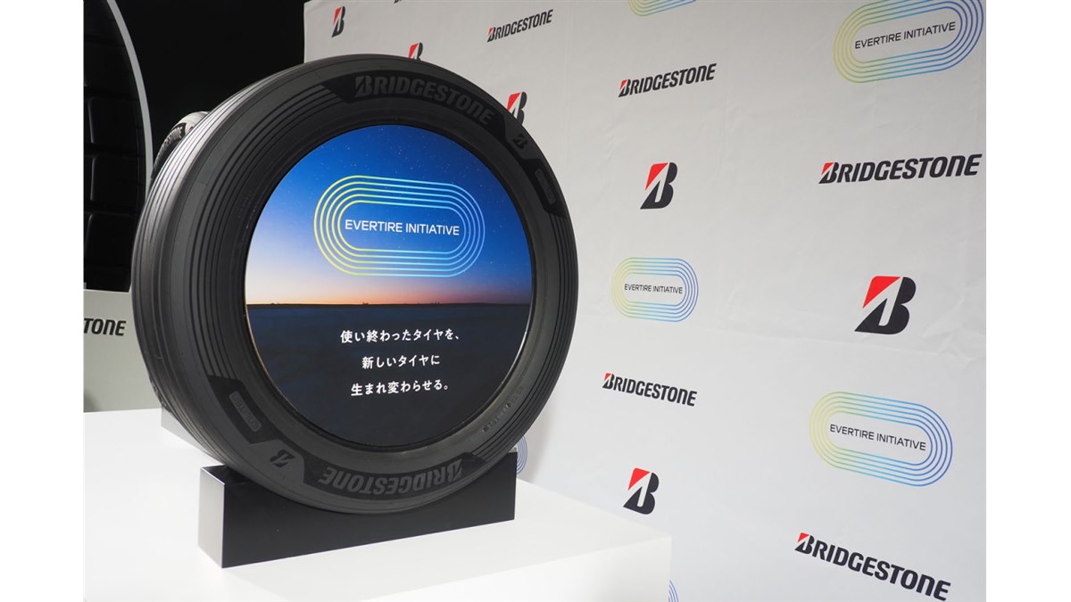 値下げ‼️極上車‼️不具合無し実働‼タイヤバリ溝‼️️書類アリ即乗り出し可‼低燃費‼️️荷載せキャリア、コンビニフック、ポケット付き 20251030183012_385_.jpg