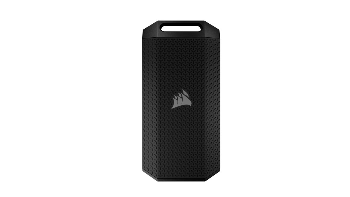 CORSAIR（コルセア）の「EX400U ポータブルSSD」 Corsair、USB4やUSB 3.2 Gen2対応のポータブルSSD「EX400U SURVIVOR