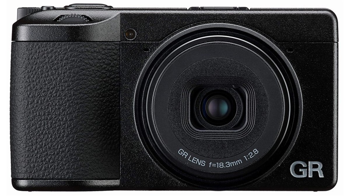 RICOH GR IV HDF （未使用品） リコー、情緒的でやわらかな表現ができる特殊効果フィルター搭載の