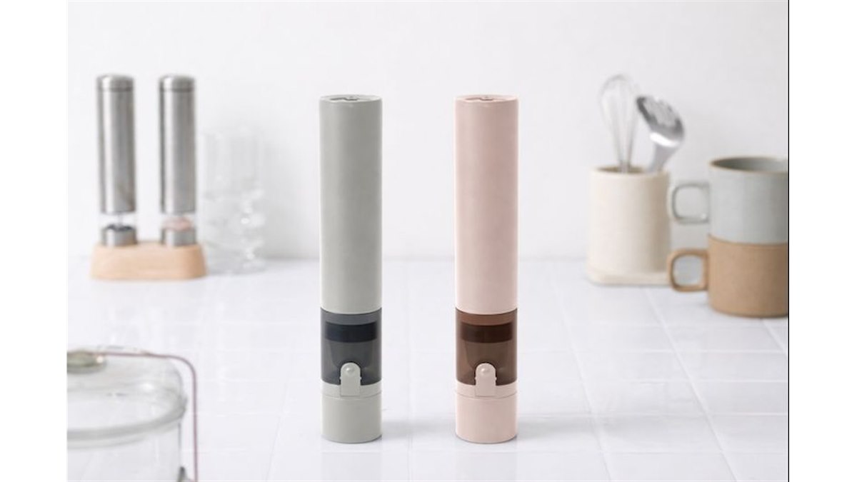 CCP、約350gの軽量コードレスハンディクリーナー「SMOOK」に新色追加