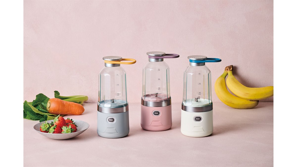 レコルト、重さ約420gで持ち運びやすい300mL容量の「コードレス ソロ