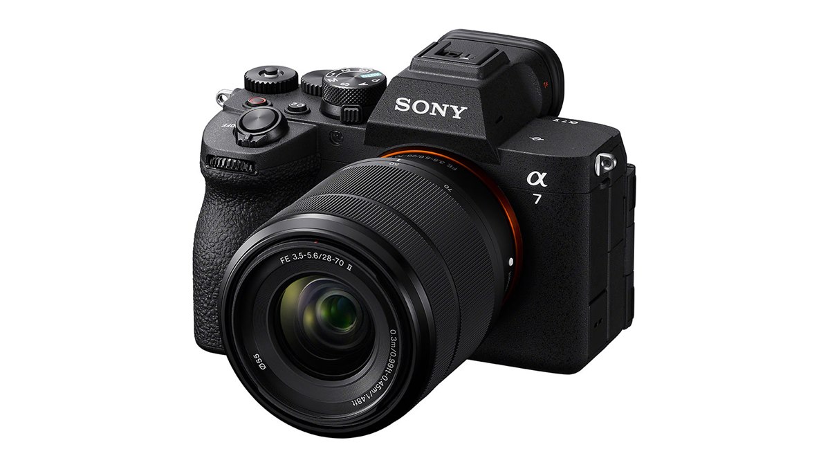 ソニー、フルサイズミラーレス「α7 V」ズームレンズキットを4/10に発売