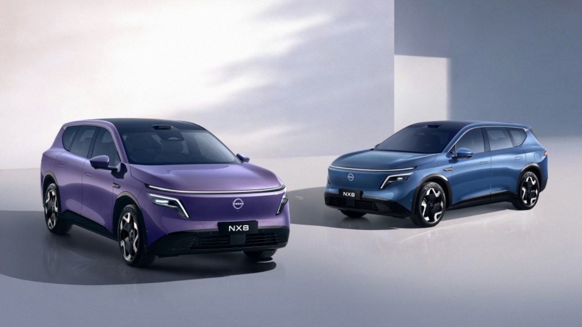 日産車 新型車発売前販売マニュアル30冊 日産車 新型車発売前販売
