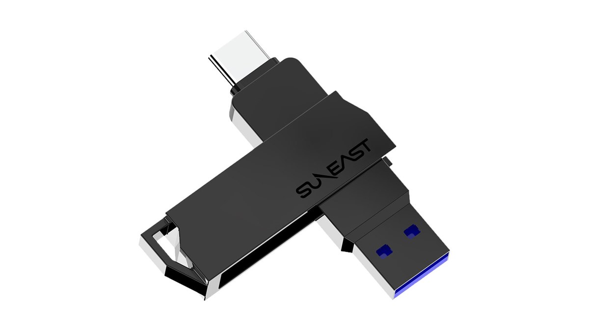 SUNEAST、軽量約20gで最大1050MB/sのポータブルSSD「Revolve R10 mini