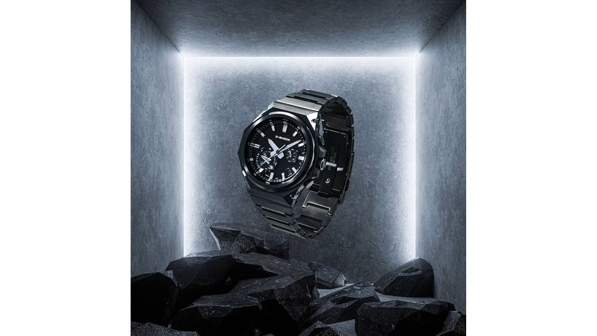 カシオ、G-SHOCK「G-STEEL」のフルブラックモデル「GST-B1000BD