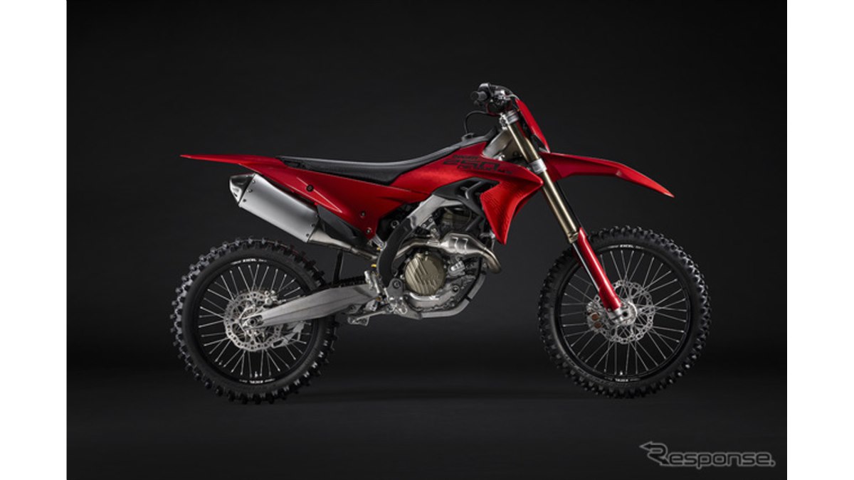 103kgで44.5PSはエグイ」ドゥカティの新型モトクロッサー『デスモ250