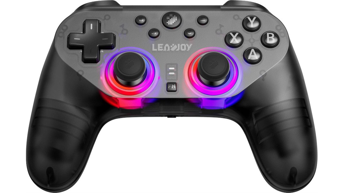 LEADJOY、高精度TMRスティック採用ゲームコントローラー「SABER PLUS