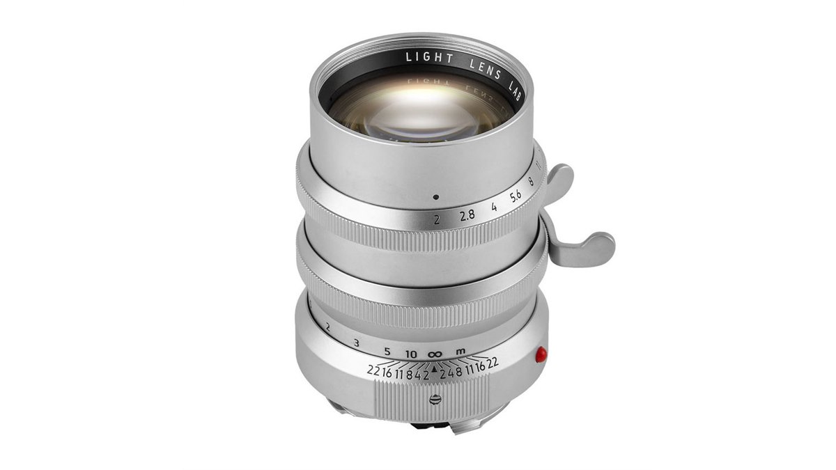 LIGHT LENS LAB、Mマウント中望遠レンズ「M 75mm f/2 SPII」にシルバー
