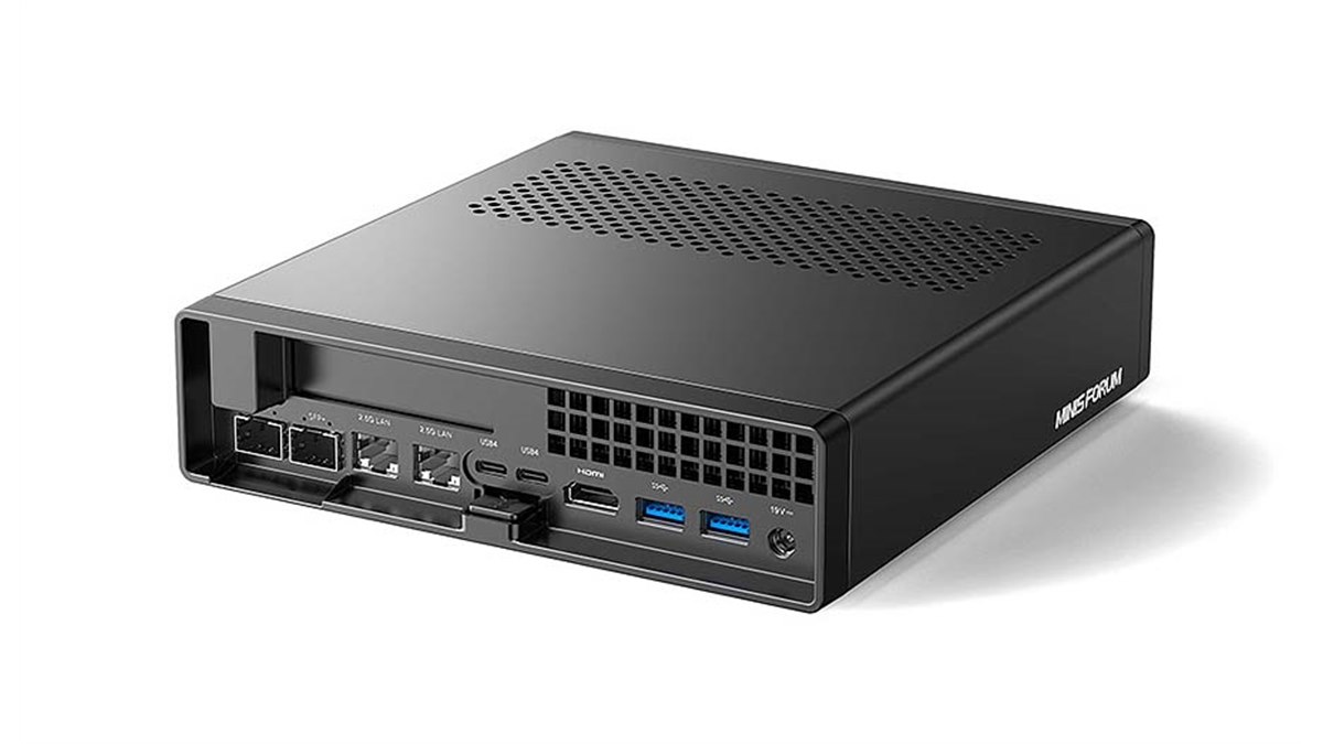 MINISFORUM、OSレスのミニワークステーション「MINISFORUM MS-01