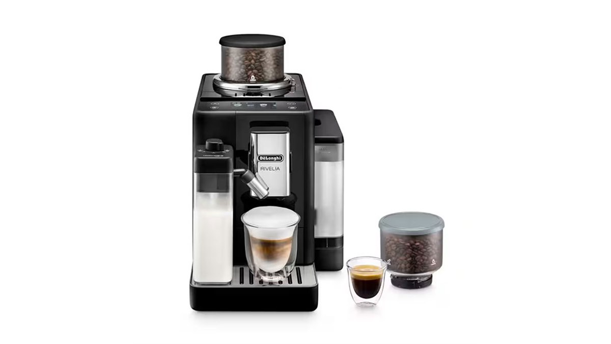 【新古品】De'Longhi コーヒーメーカー 黒 デロンギ、全自動コーヒーマシン「リヴェリア」に新色オニキスブラック