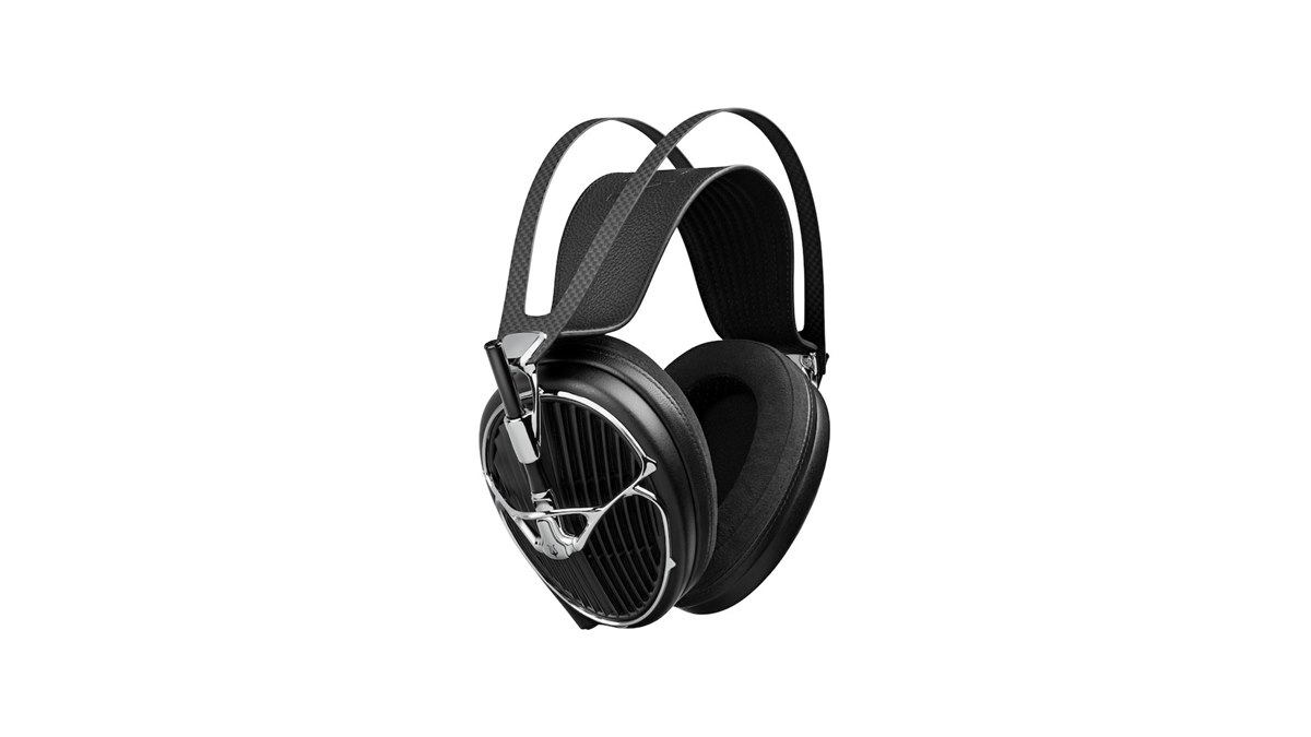 Meze Audio、ブランドの技術と哲学を結晶させた平面磁界型開放型