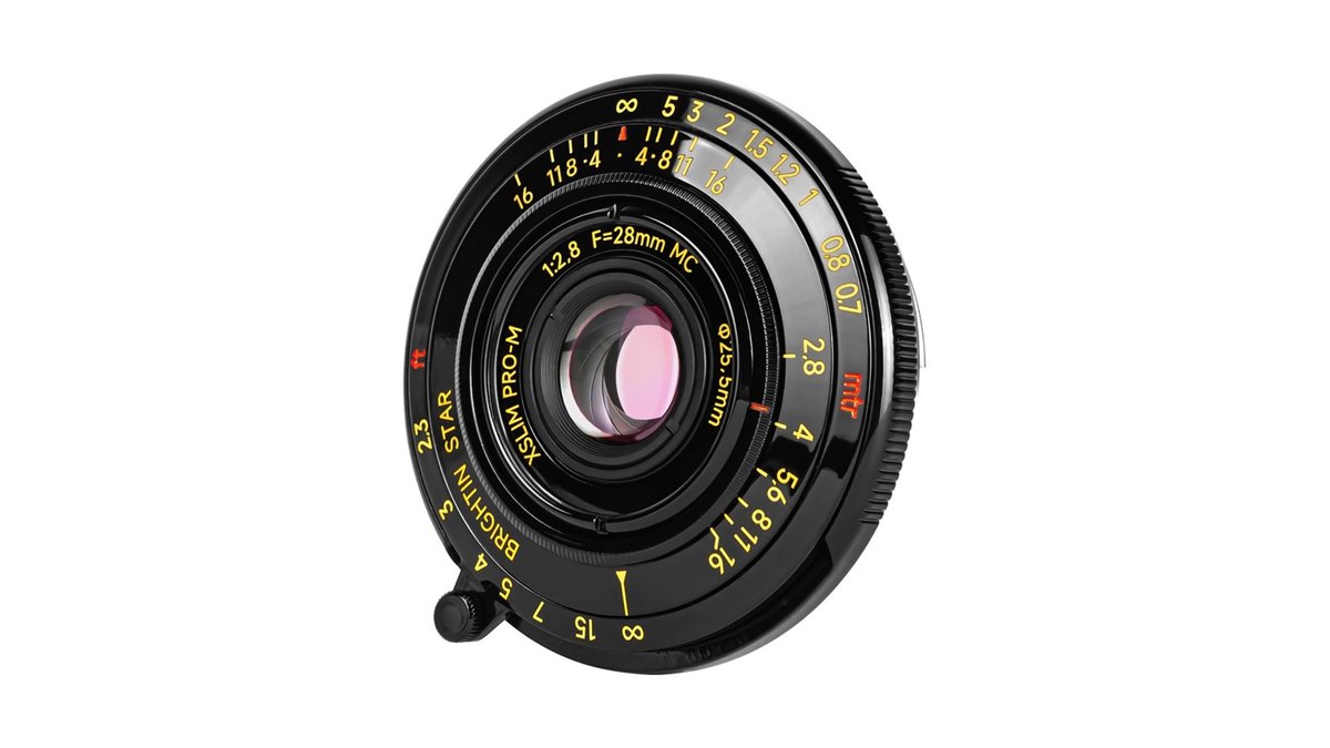 Brightin Star 28mm F2.8 ライカMマウントパンケーキレンズ Brightin Star、厚さ約9.9mmの真鍮製パンケーキレンズ「Brightin Star