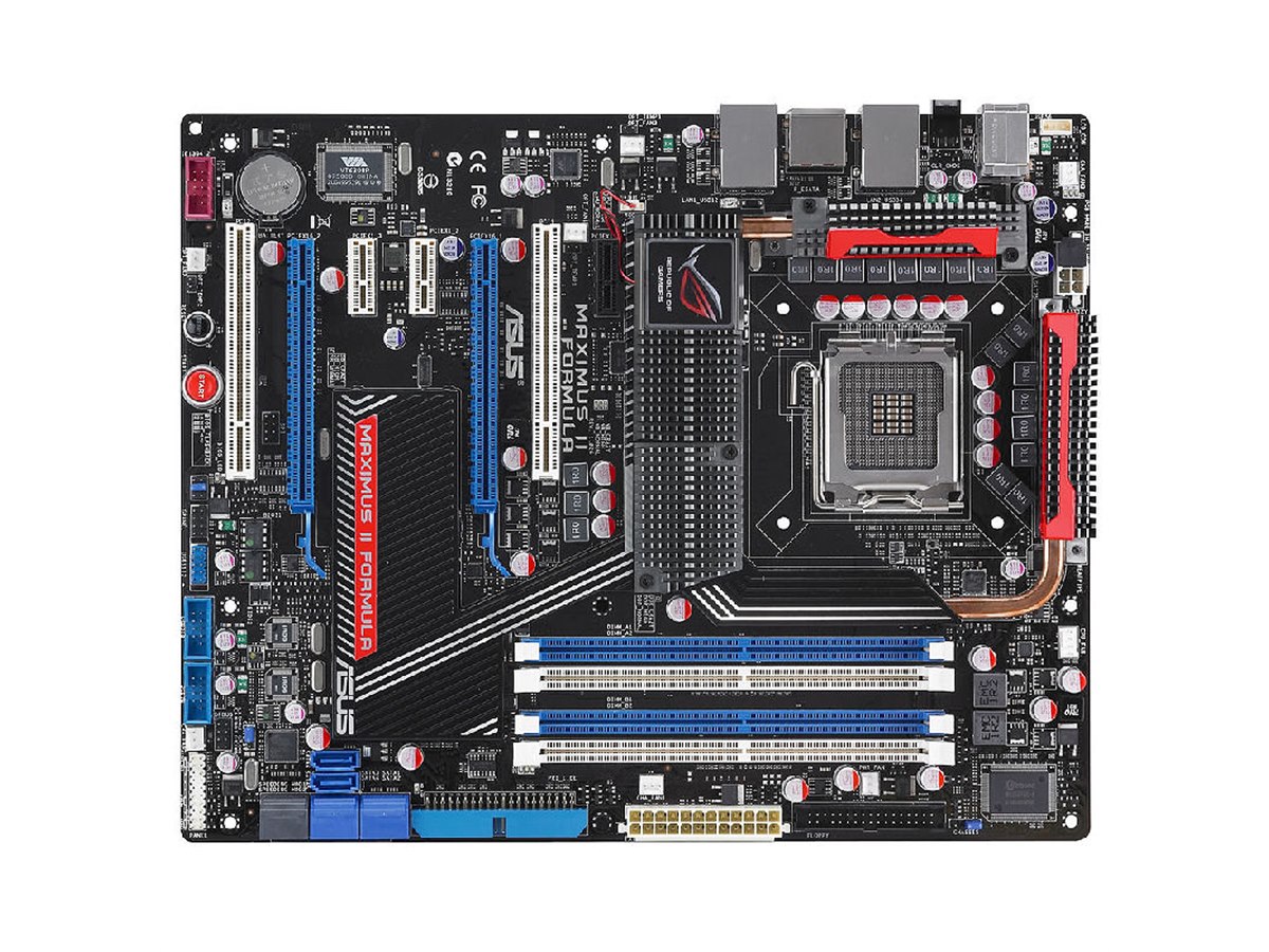ASUS、P45を搭載したATXマザーボード - 価格.com
