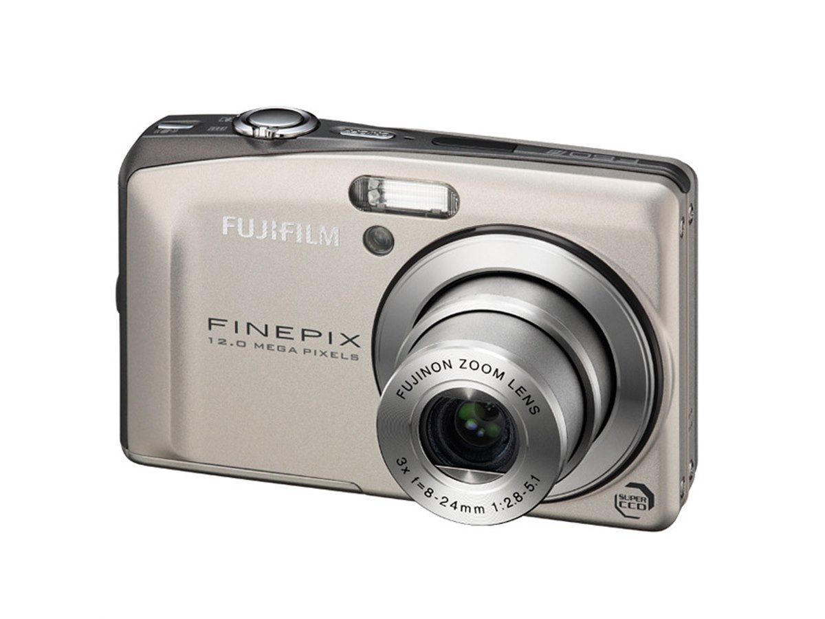 富士フイルム、シーンを自動判断する新FinePix F - 価格.com