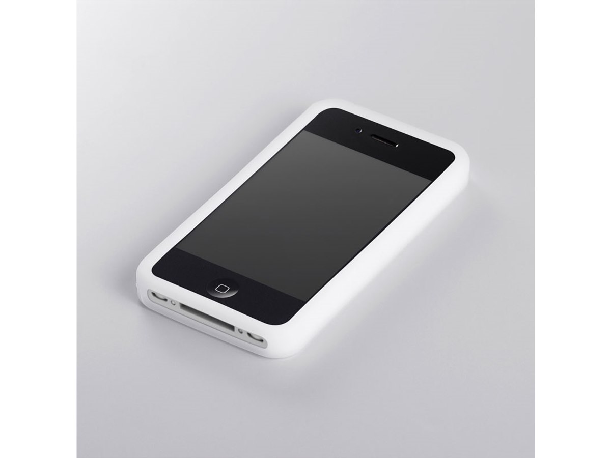 バッファロー、「iPhone 4」専用保護ケース4製品 - 価格.com