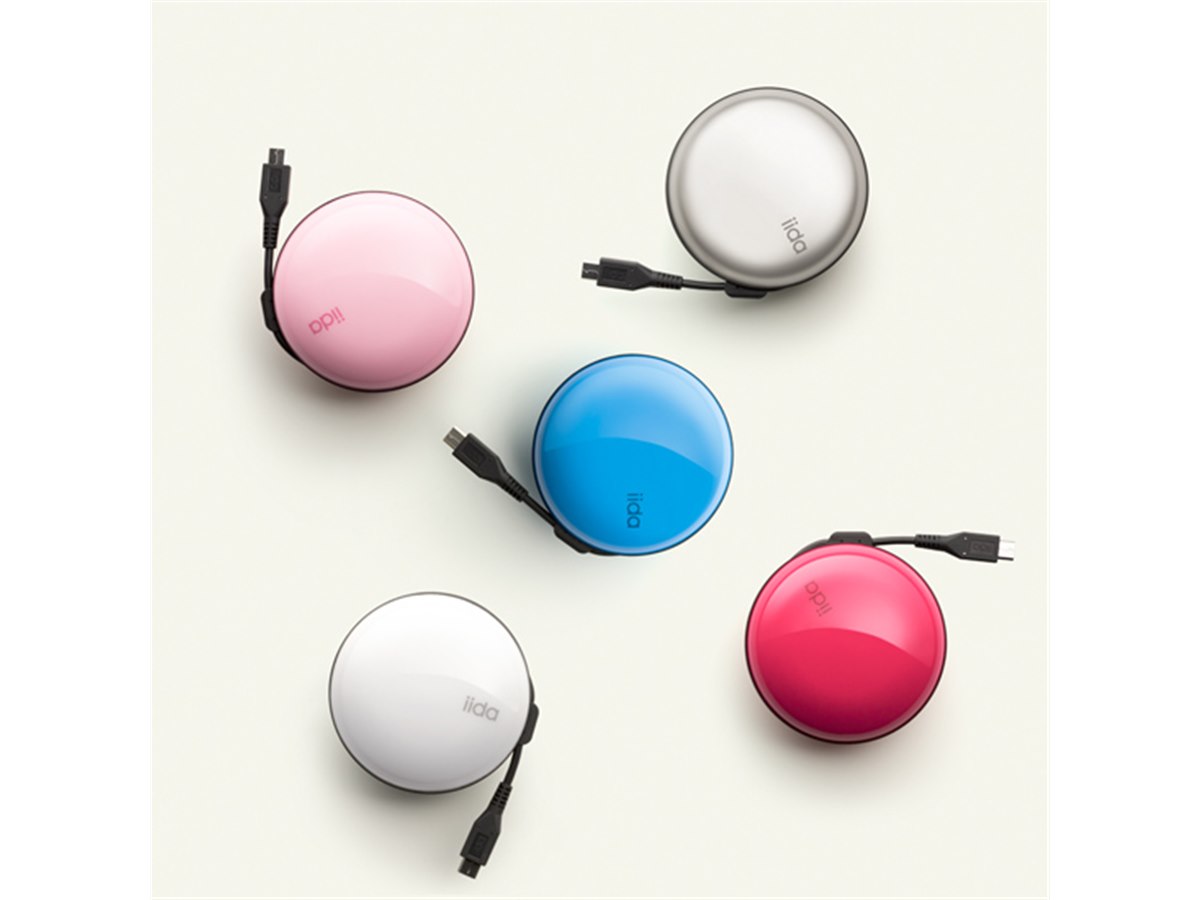 iida、巻き取り式スマホ用ACアダプター「JUPITRIS」 - 価格.com