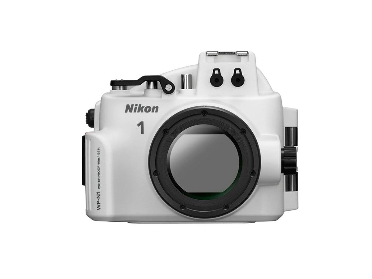 ニコン、水深40mまで対応した「Nikon 1 J1/J2」用防水ケース - 価格.com