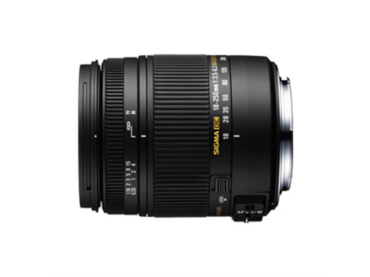 シグマ、18-250mm F3.5-6.3 DC MACRO HSMのペンタックス用を12/21に