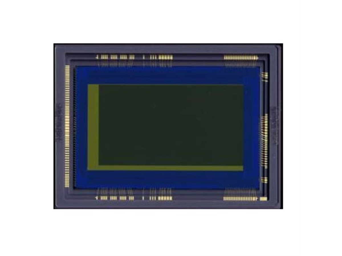 キヤノン、超低照度下でも動画撮影ができるフルサイズCMOSセンサーを