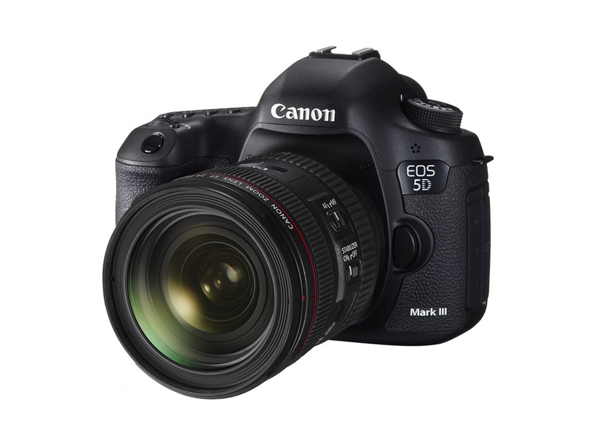 デジタルカメラ Canon EOS5D MarkllI / EF24-70L IS USM キヤノン、5D Mark IIIにEF24-70L IS U レンズキットを追加