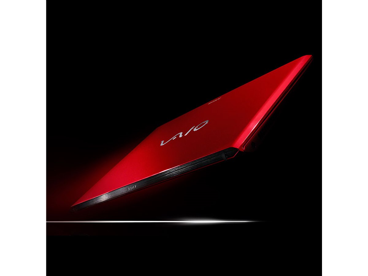 ソニー、真紅のボディカラーを採用した「VAIO | red edition」 - 価格.com