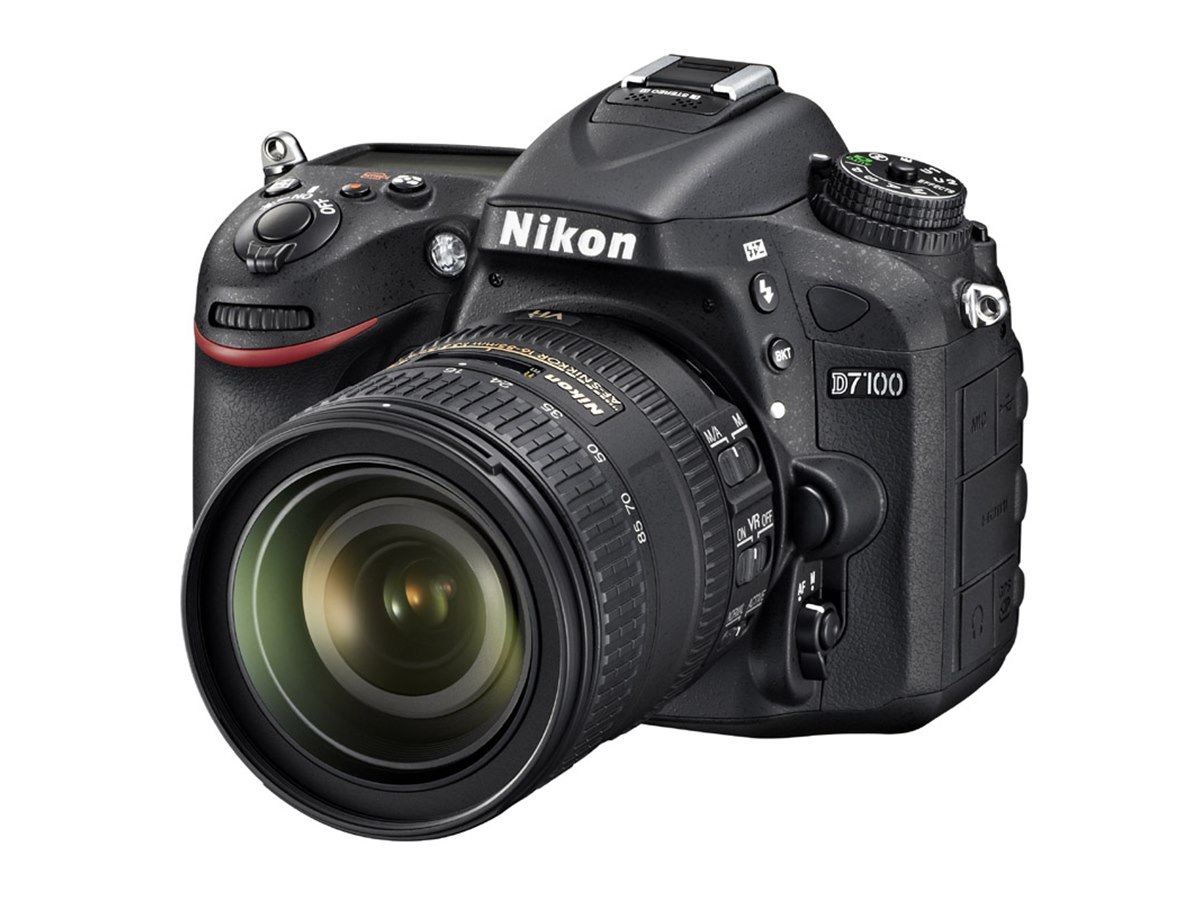 ニコン、「D7100 18-300 VR スーパーズームキット」を4/24発売 - 価格.com