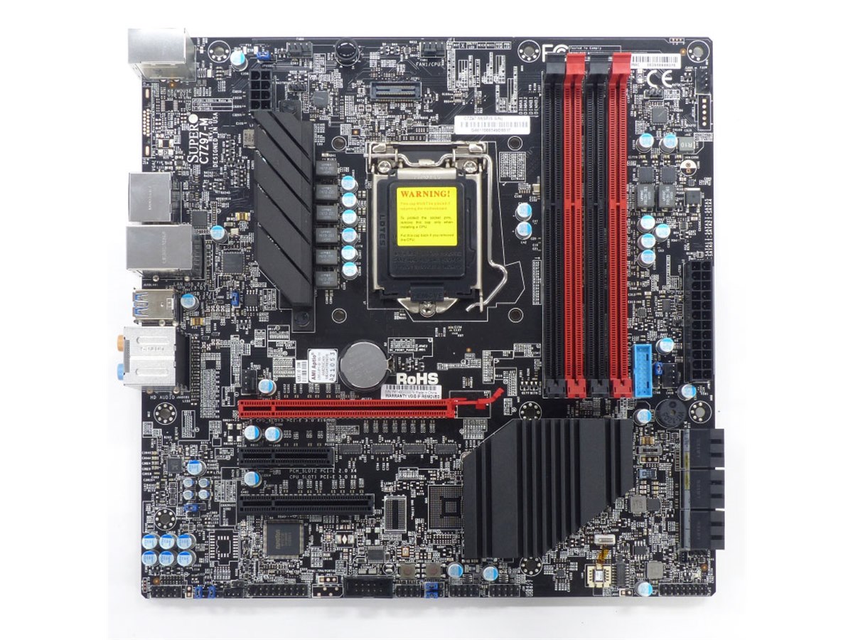 Supermicro、サーバー向けパーツを使用したゲーム用MicroATXマザー