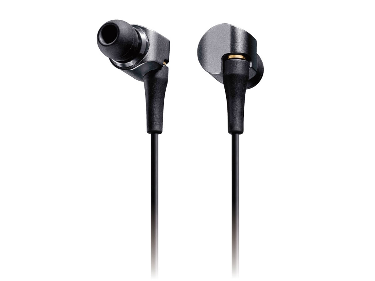 パナソニック、MLF振動板採用ドライバー搭載のイヤホン「RP-HDE10