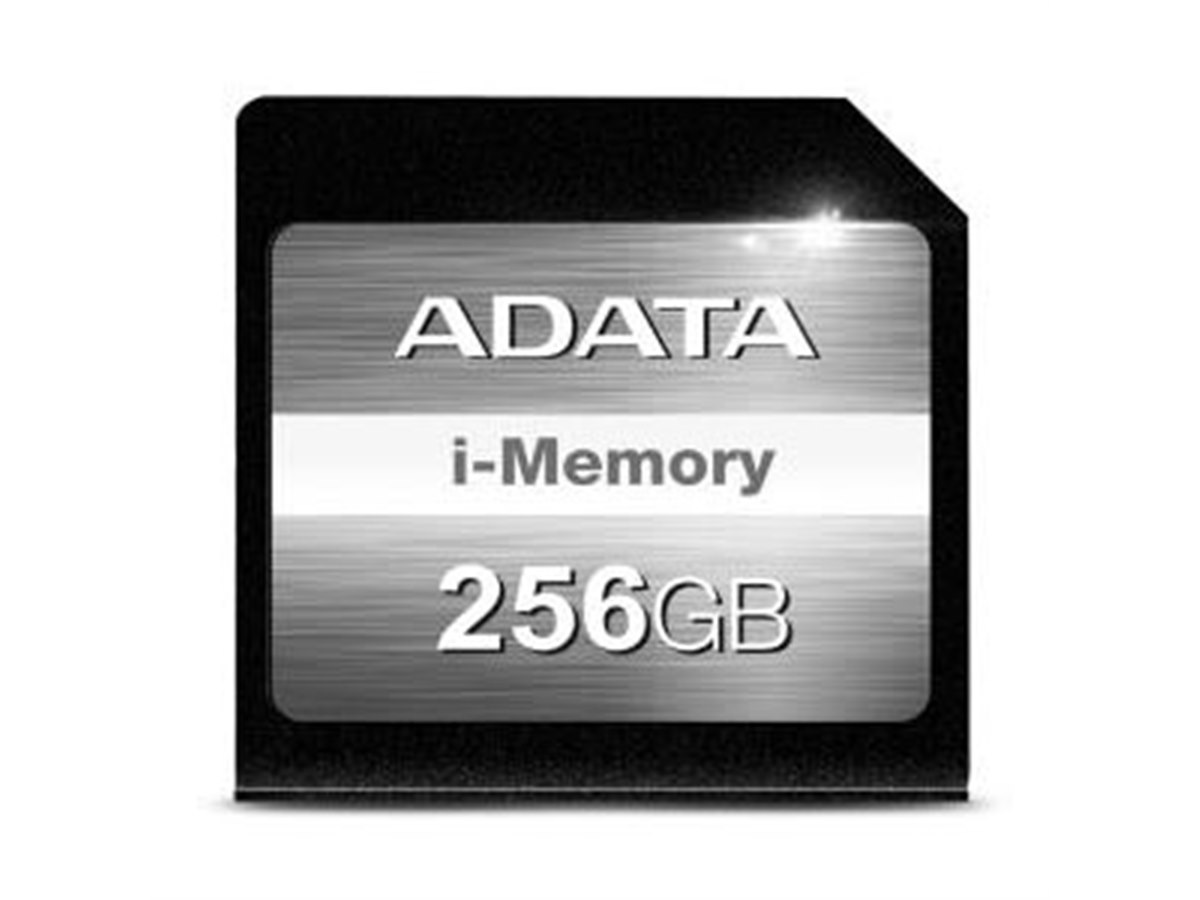 ADATA、MacBook Air用のストレージ拡張カード - 価格.com
